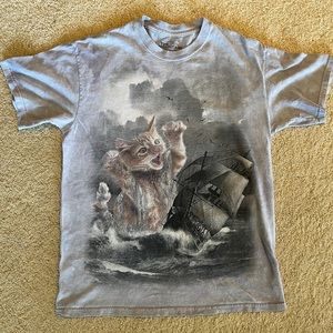 2010 The Mountain T-Shirt (Size: Medium)